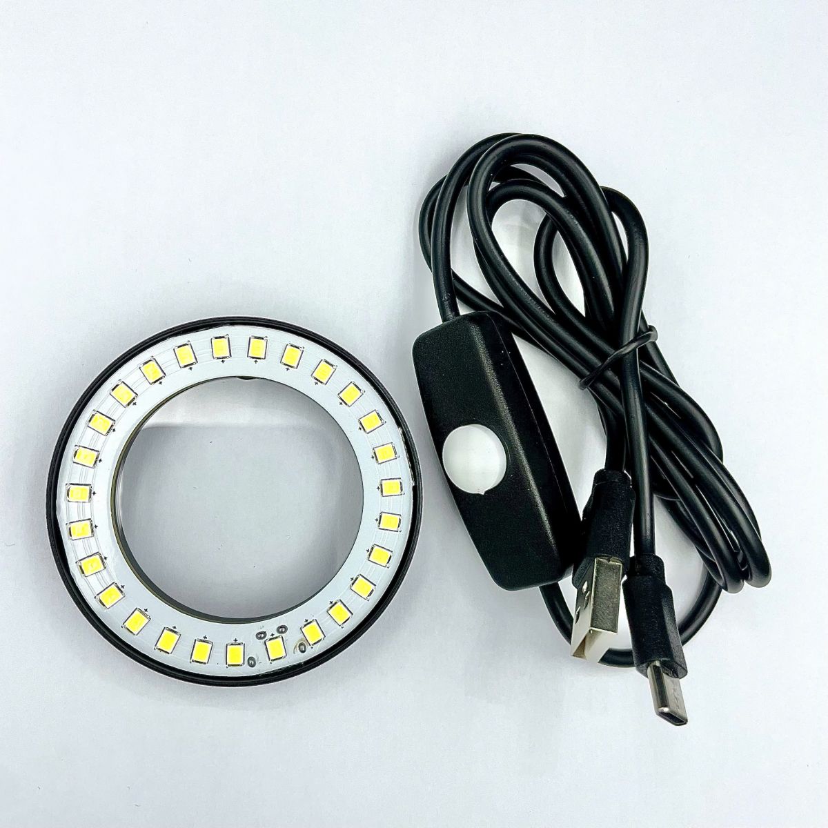 Hình ảnh tổng quan Đèn Kính Hiển Vi Maant MY-035 lắp đặt sẵn sàng sử dụng.