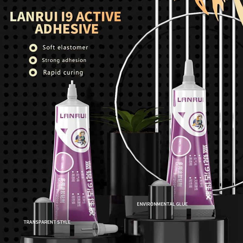 Toàn cảnh tuýp keo LANRUI i9 55ml với đầu kim tiện lợi